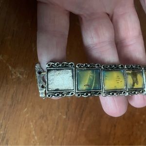 Use Pictures  bracelet